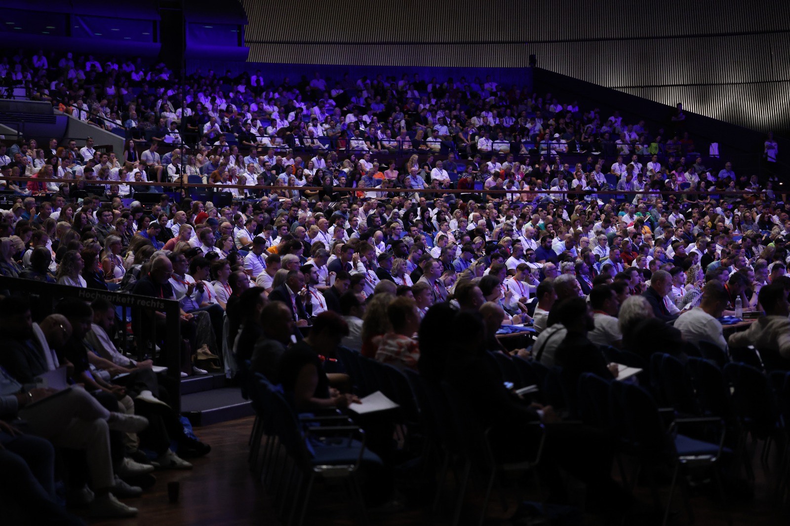 Volles Auditorium bei einem Kongress