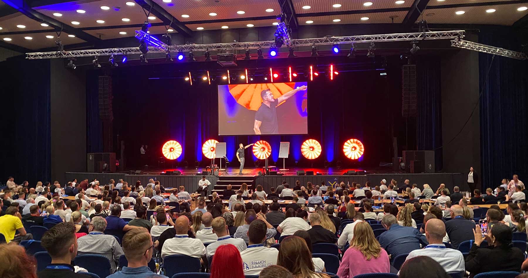 Jürgen Höller Academy – Studio & Live-Events